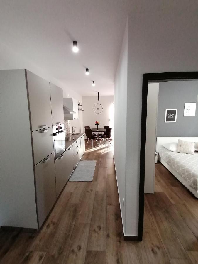 Apartments Jakov Makarska Exteriör bild