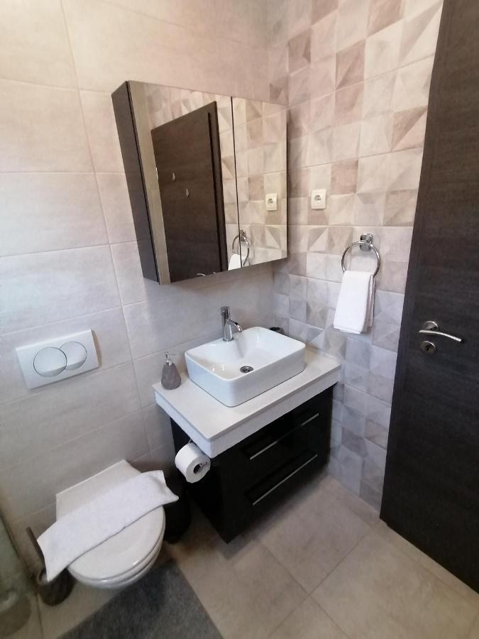 Apartments Jakov Makarska Exteriör bild